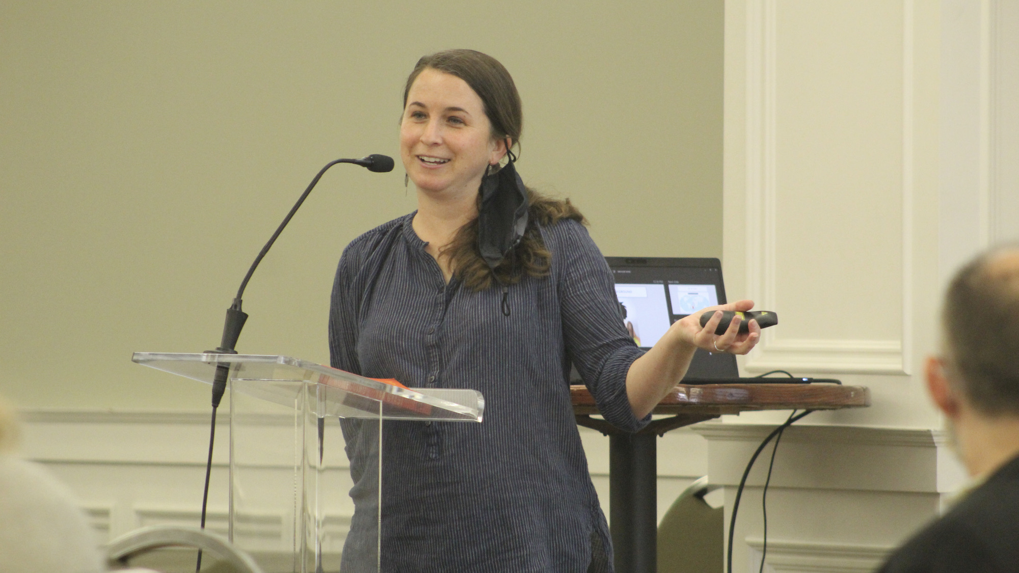 Myra Houser presents at Baptist International Scholars Roundtable