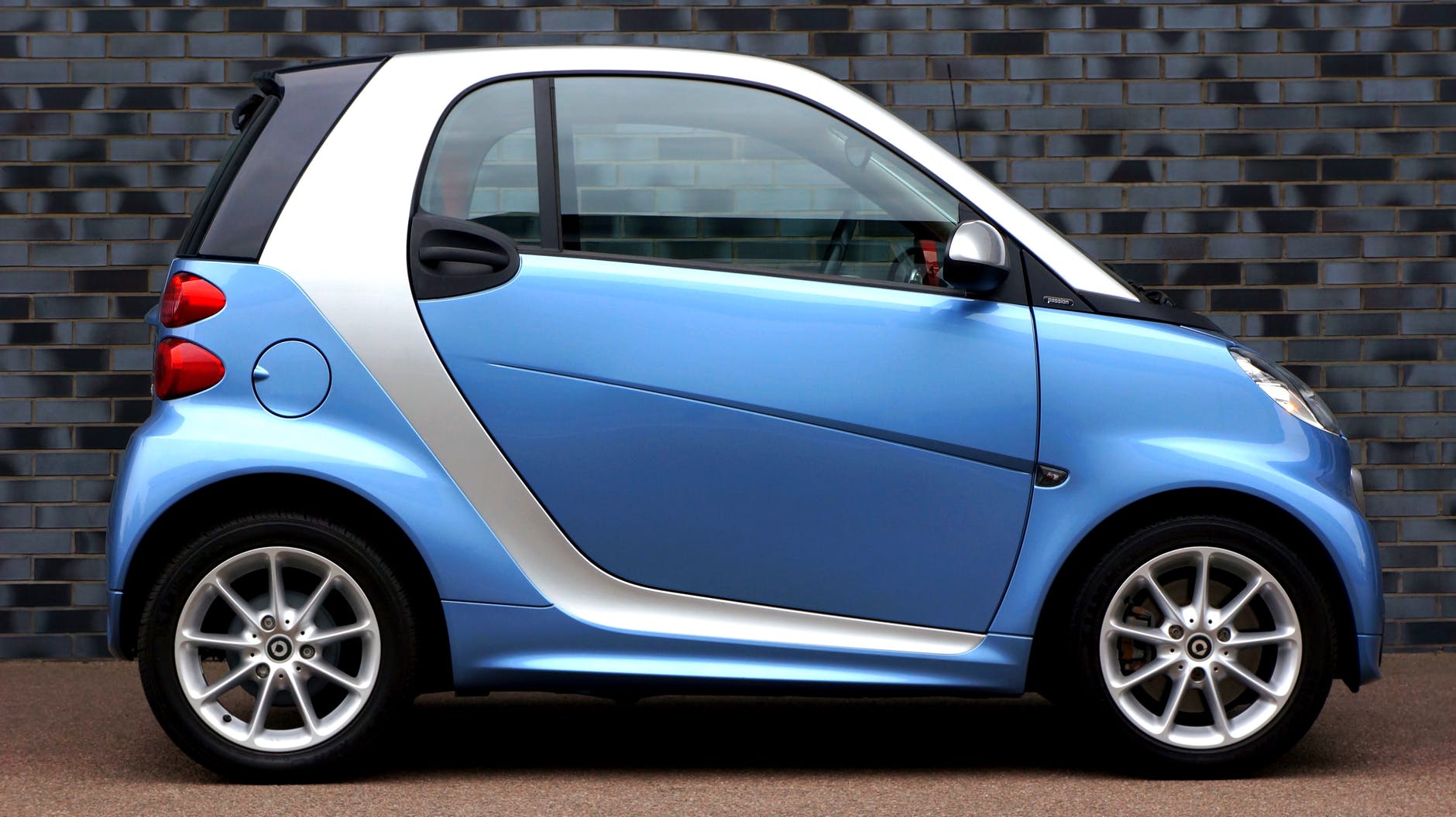 blue smart fortwo