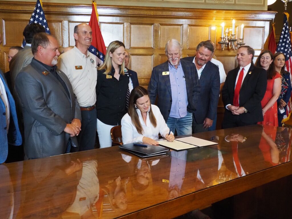 Arkansas bills cut income tax, increase homestead credit