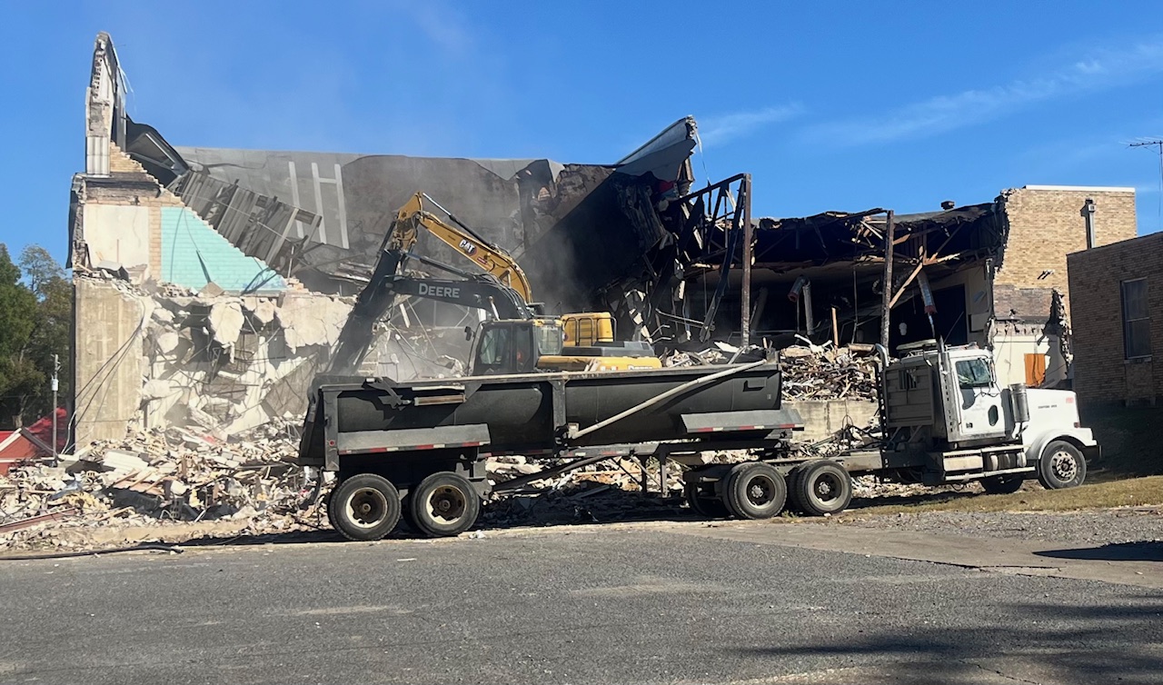 Razing begins for Central Primary School