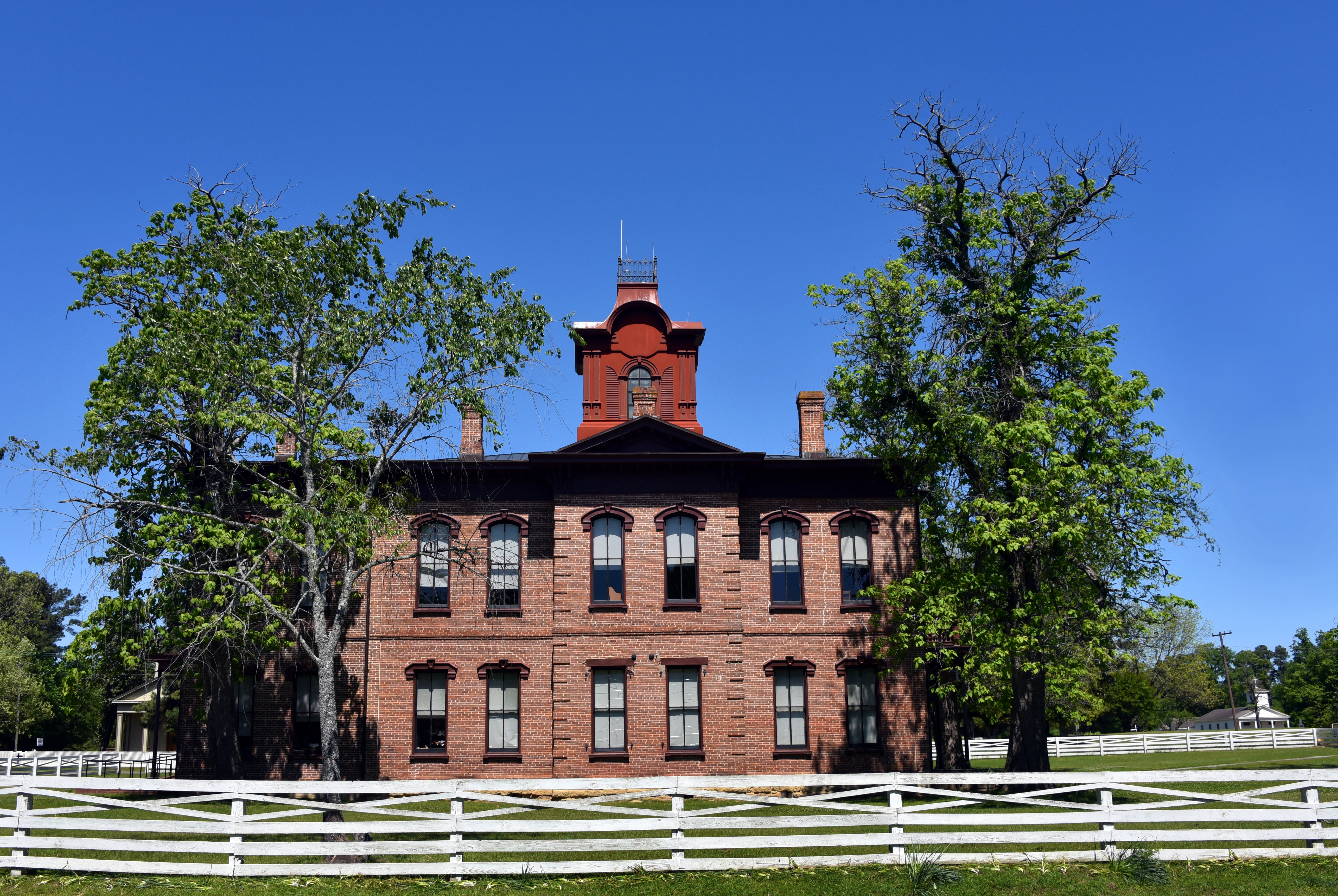 Old Washington to present 39th annual Christmas and Candlelight event this weekend