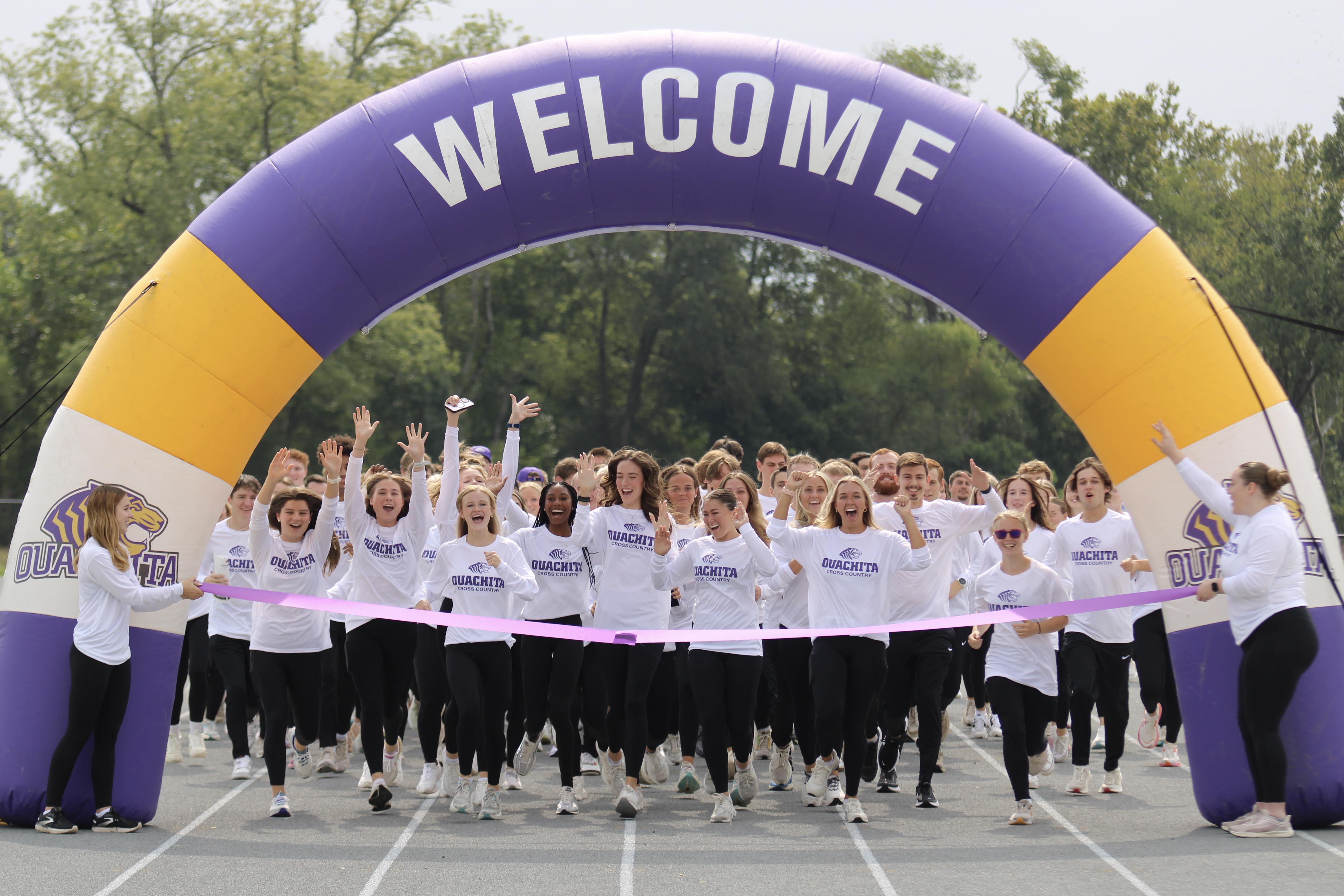 Ouachita dedicates Hickingbotham Family Track & Field