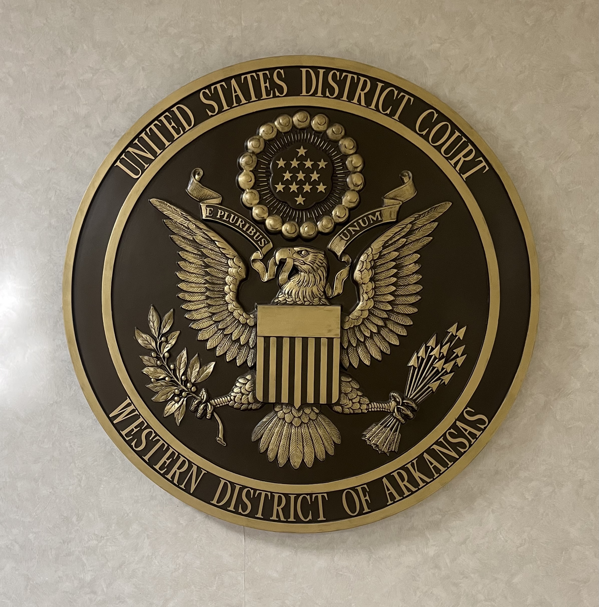 Hot Springs couple sentenced to federal prison for conspiracy to distribute meth