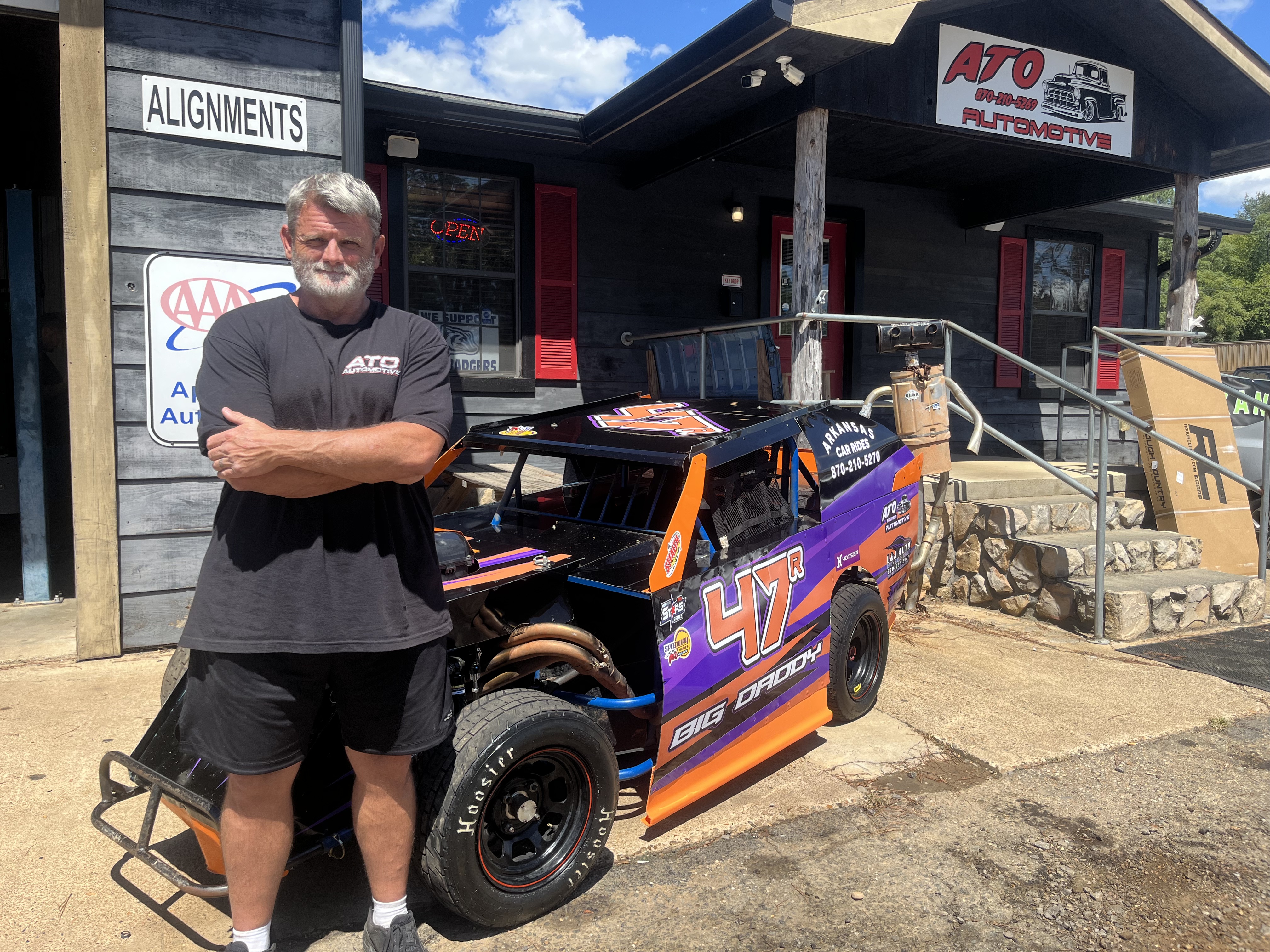 Speed on Dirt: Behind the wheel with James Rollins
